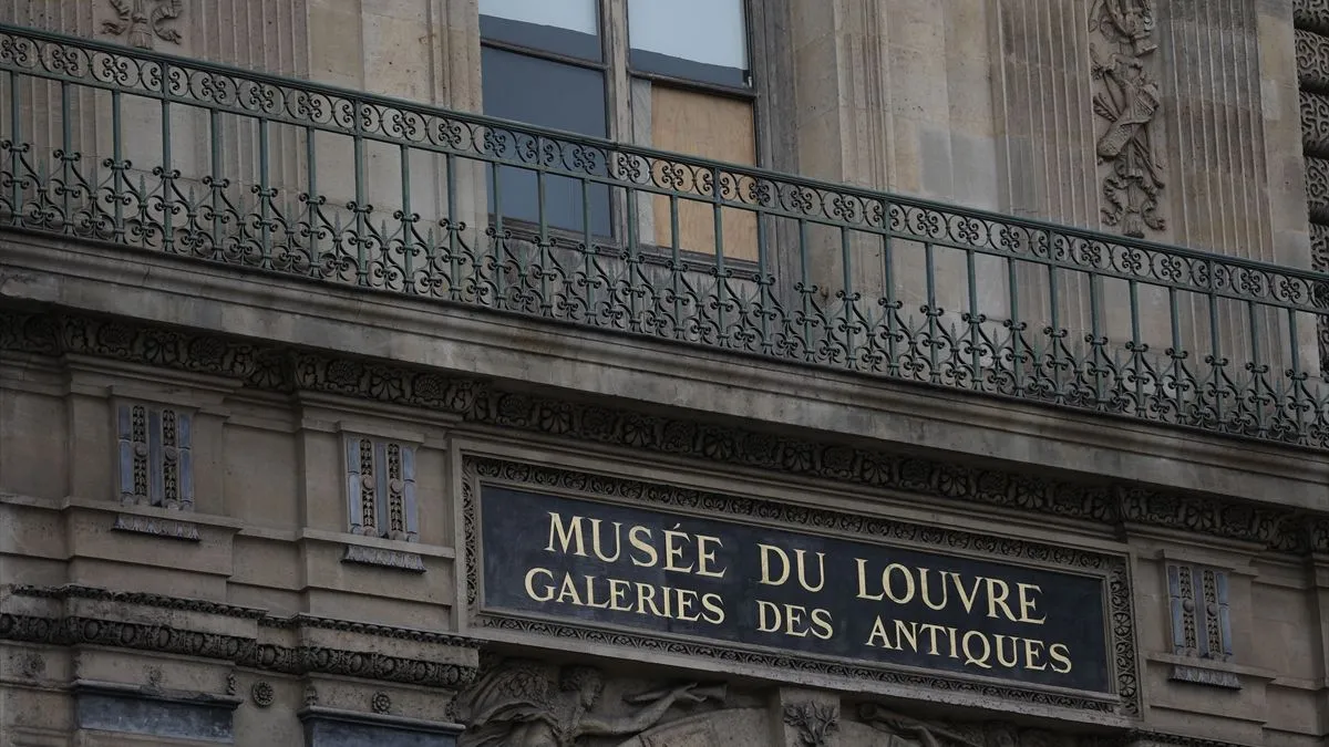 Zaposlenici o filmskoj pljački Louvrea: Odjednom smo čuli ogromnu buku