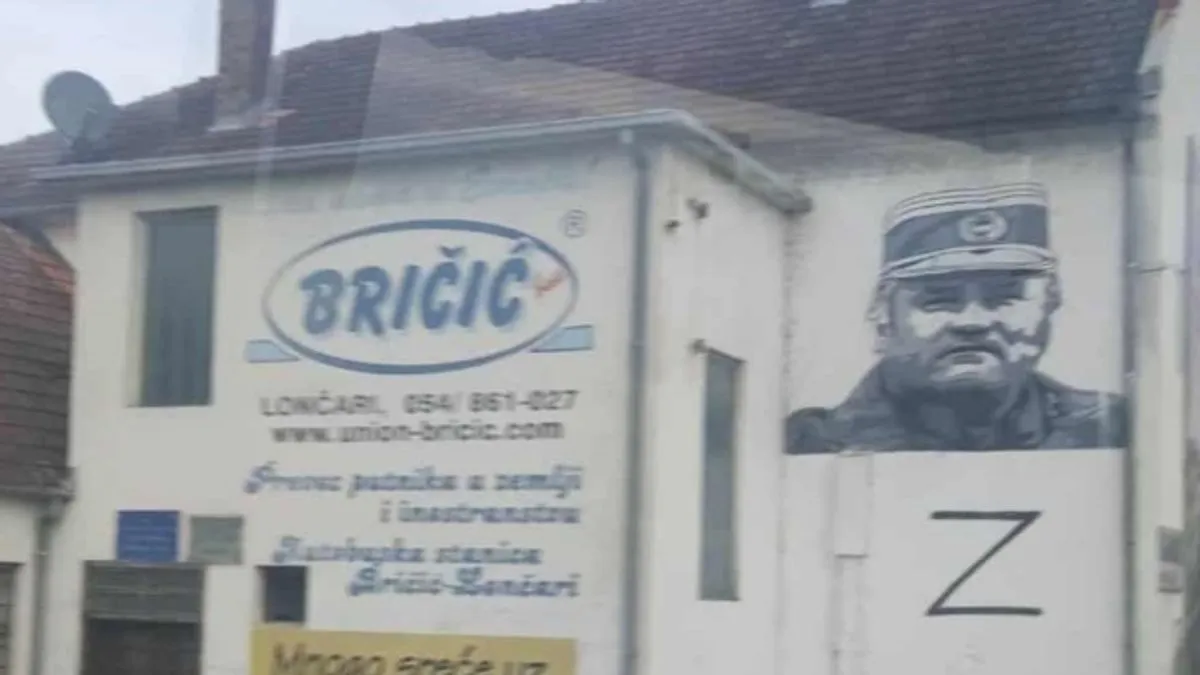Uklonjeni grafiti s likom zločinca Mladića: Kada će početi kažnjavanje onih za koje je 'hereoj'