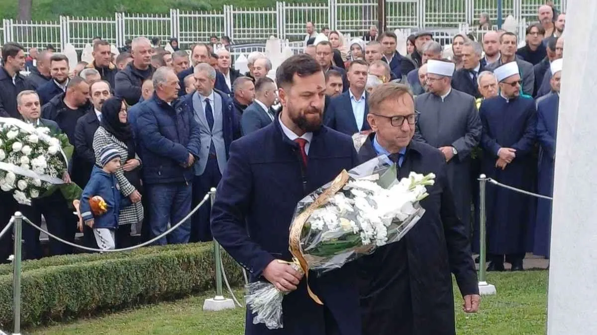 Ove godine obilježava se i 100 godina od rođenja te 22 godine od smrti Alije Izetbegovića...