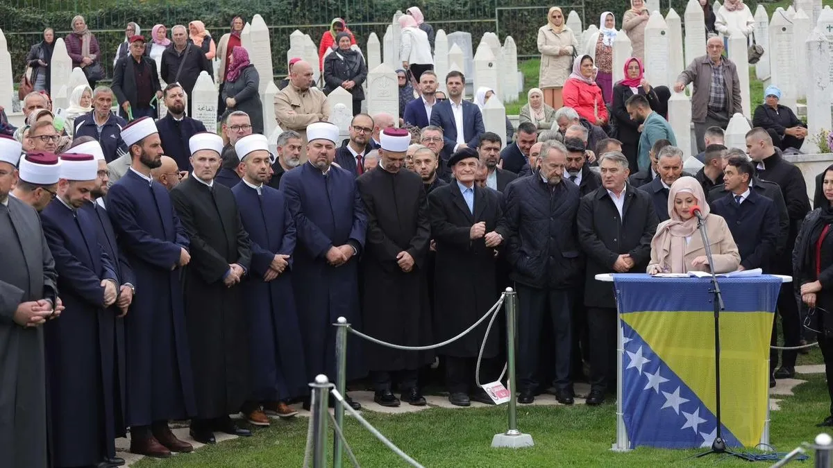 Mušija i Kozlić odali počast Aliji Izetbegoviću