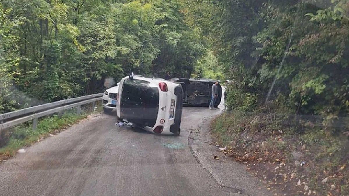 Okolnosti nesreće još uvijek nisu zvanično potvrđene, a više informacija očekuje se tokom dana.