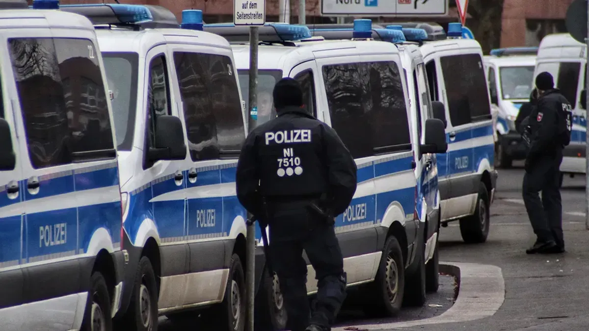 Miralem S., koji živi u Njemačkoj 10 godina, prvobitno je uspio da pobjegne, ali ga je policija uhapsila ubrzo nakon toga.