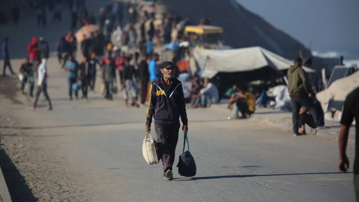 Hiljade Palestinaca krenulo na sjever Gaze! Netanyahu: Naša vojska ostaje dok se Hamas ne razoruža