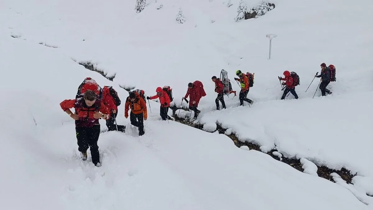 Nema te lavine koja može zatrpati uspomene: Dalmacija se oprašta od nastradalih mladića