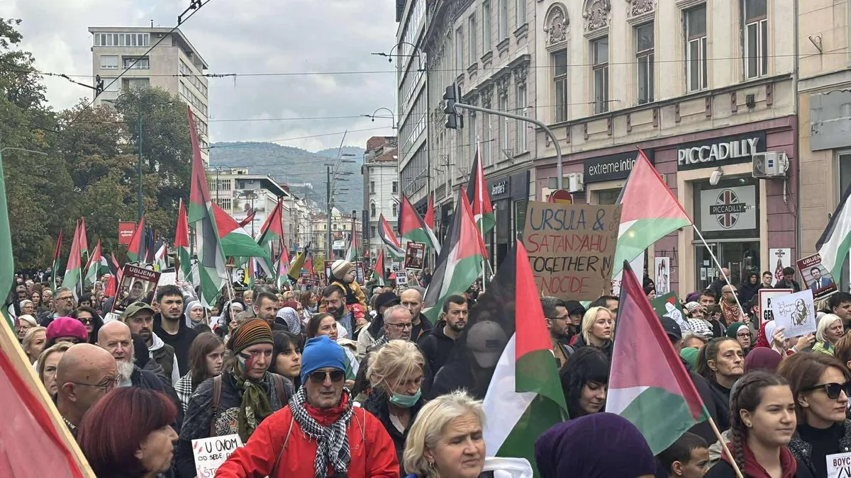 Veliki protest u Sarajevu 'BiH za slobodnu Palestinu': Bh. institucije da prekinu veze s Izraelom