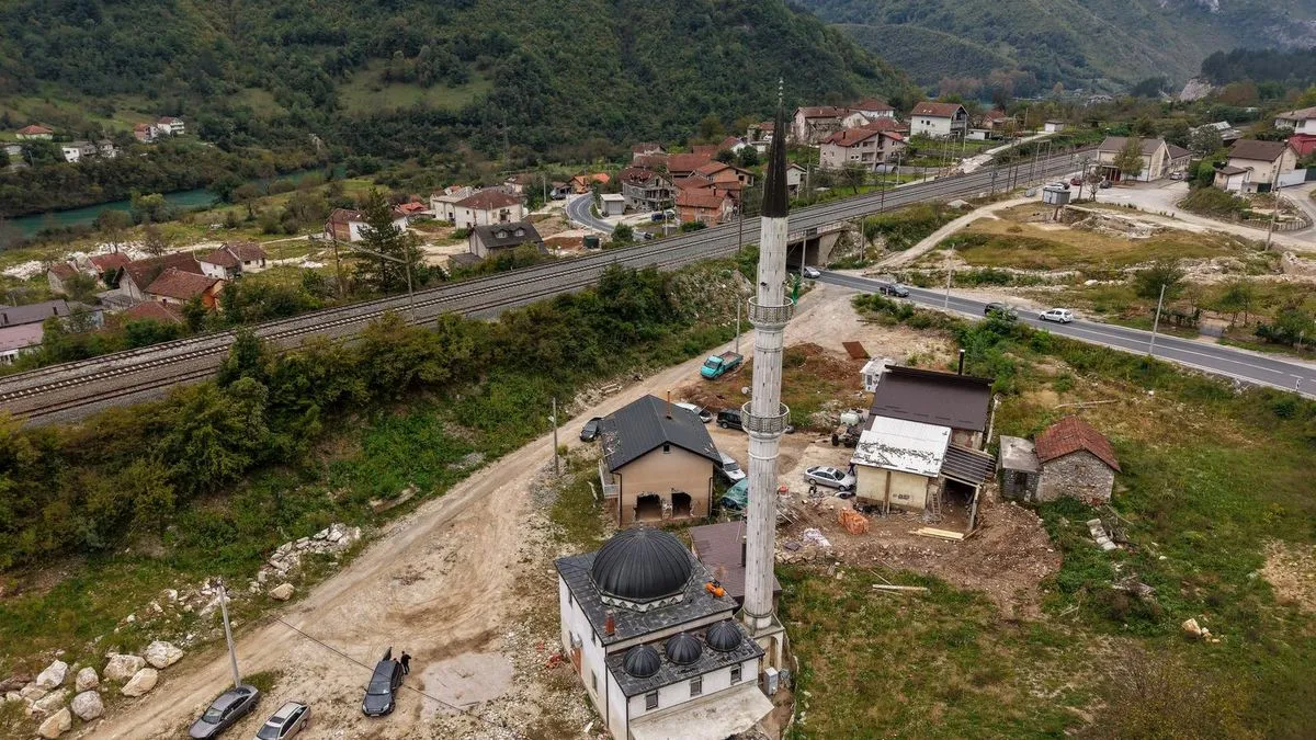 Opasnosti povezane s klimom, kao što su poplave, klizišta i šumski požari, predstavljaju sve veći rizik za poljoprivredu, infrastrukturu i sredstva za život