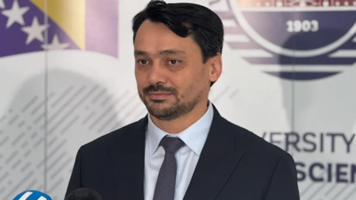 U prostorijama Internacionalnog Univerziteta u Sarajevu (IUS) svečano je obilježen početak nove akademske 2025/26. godine. 