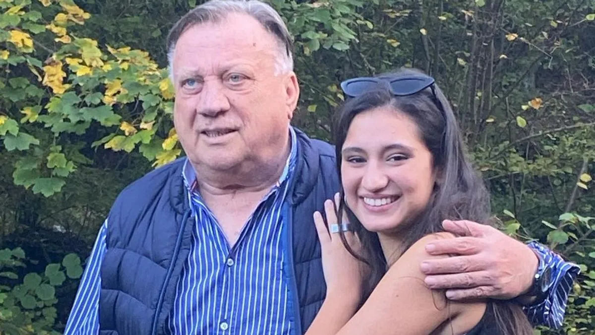 Njena velika želja bila je da zapjeva upravo s Halidom Bešlićem, a ta želja joj se ostvarila 2023. godine