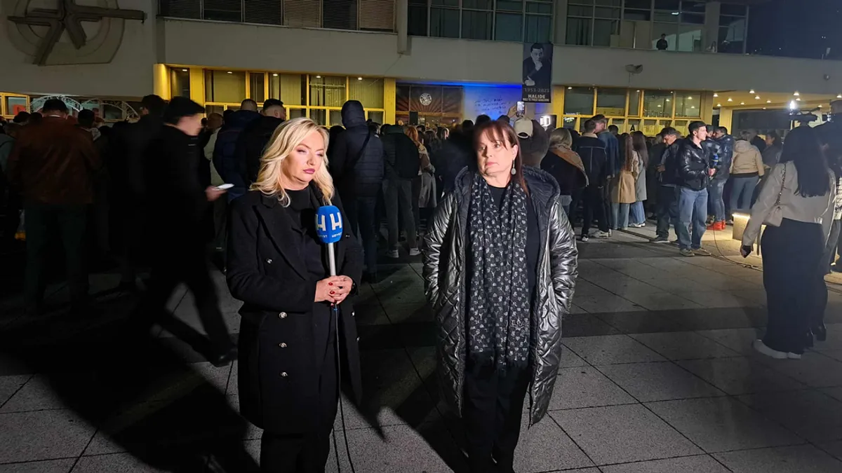 Noć puna emocija u Sarajevu: Halidov sin Dino i harmonikaš Samir u suzama