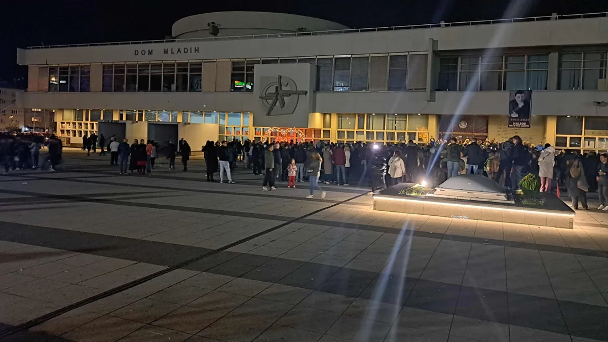 Halid je bio poznat kao čovjek koji je svojim glasom i karakterom spajao generacije, narode i zemlje