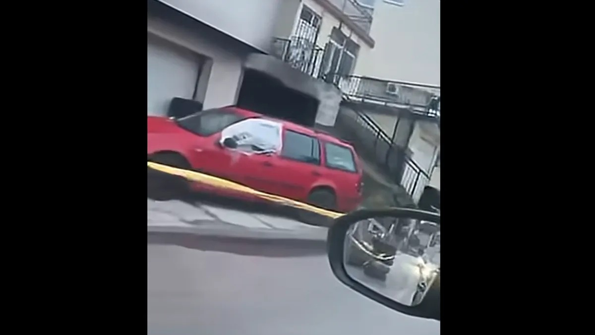 Prema dosad dostupnim informacijama požar je prijavljen jutros oko 4 sata u krugu objekta u izgradnji u ulici Himze Polovine.