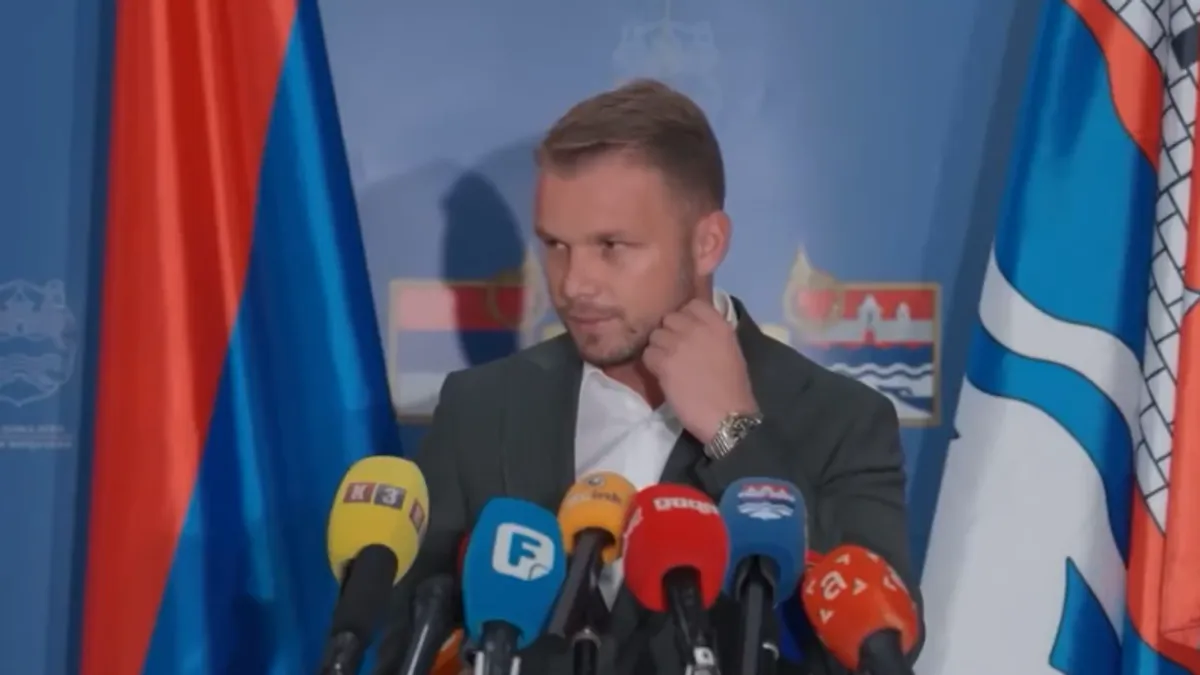 Stanivuković napustio press konferenciju zbog pitanja novinarke