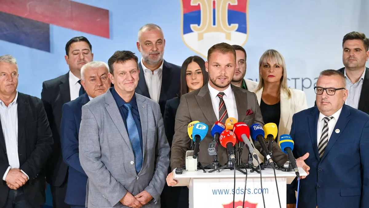 Blanuša je poručio da je ovo nastavak razgovora sa opozicionim strankama i da je PDP veoma značajan kada je u pitanju opozicioni blok