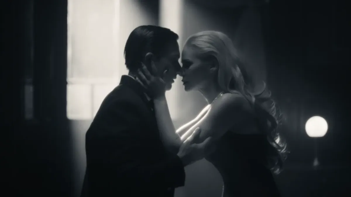 Bekvalac je još jednom dokazala da umije da pomjera granice