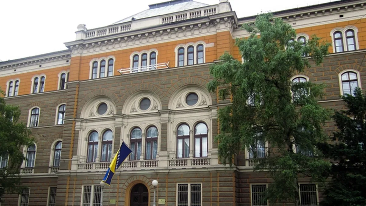 Da li bi to podrazumijevalo entitetski preustroj cijele države. Ne govori Zovko, kaže Išerić