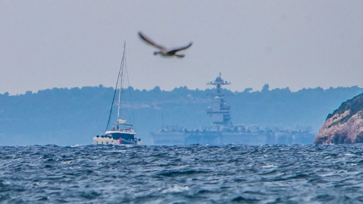 USS Gerald R. Ford simbol je tehnološke nadmoći, ali i izazova koji prate tako složene i skupe vojne projekte.