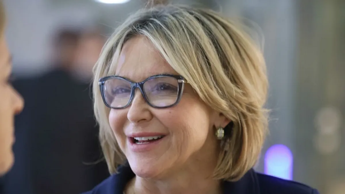 Njen mandat je privremen i trajat će do izbora novog predsjednika entiteta