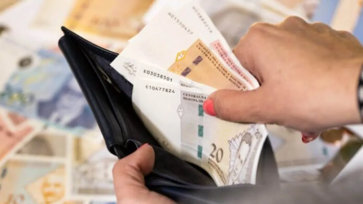 Prema podacima Agencije za statistiku BiH, prosječna neto plaća za avgust ove godine u odnosu na isti mjesec lani nominalno je viša za 13,5 posto