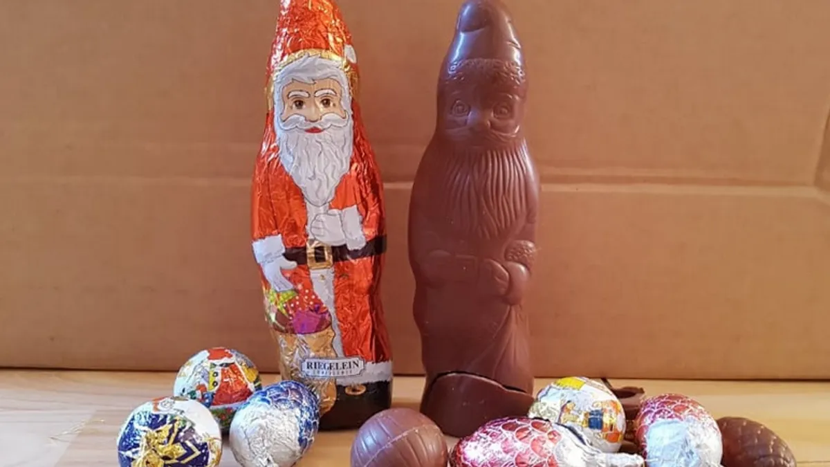 Prema dostupnim podacima, Gubor grupa godišnje proizvede oko 40.000 tona slatkiša i ostvaruje prihod od približno 350 miliona eura