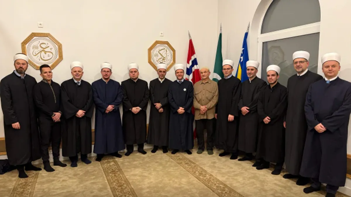 Istaknuo je da savremeni kontekst evropskog iseljeništva donosi nove izazove: otuđenje, ubrzanu digitalizaciju i fragmentaciju vremena.