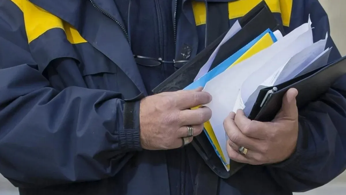 Čitav slučaj je otkriven nakon što su oštećeni Švicarci kontaktirali poštansku službu žaleći se