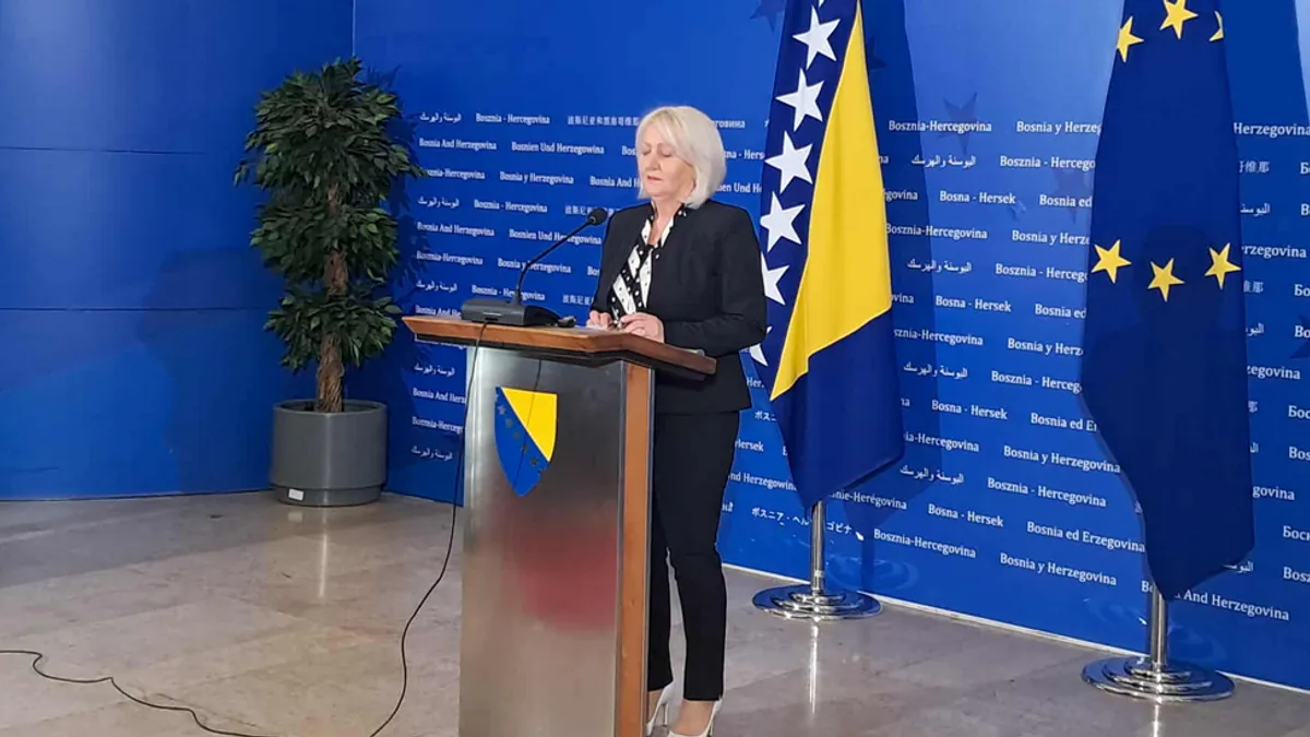 Košarac: Konaković mi liči na Izeta Fazlinovića, na Vijeću ministara oni su male mace