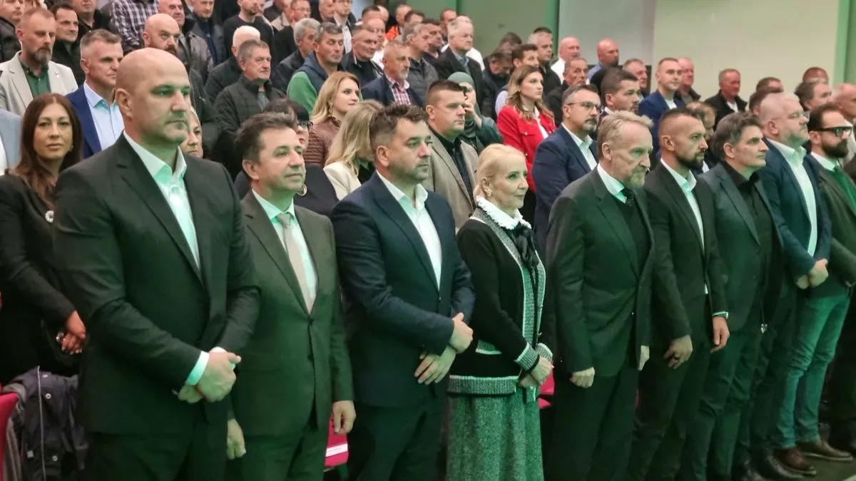 Izetbegović: Neće Bošnjaci vući kola dok drugi drže volan, vrijeme je da preuzmemo upravljanje