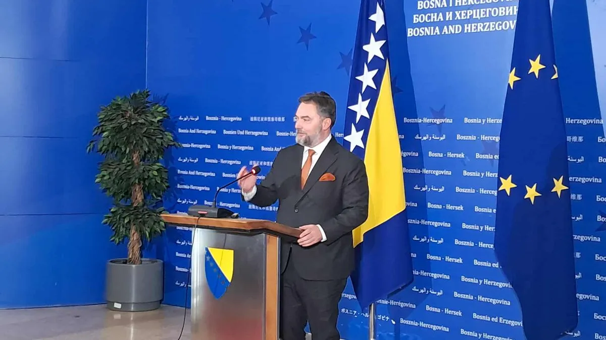 Ovo po sadašnjim ovlastima je stvar izvršne vlasti a to je Vijeće ministara, kazala je Krišto