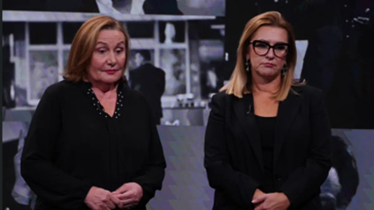 Nezira Bojičić i Albina Tanović iz vokalnog ansambla 'Allegro'  sarađivale su sa Halidom od 2001 kada im je bio prvi zajednički nastup na koncertu 'Halid sa prijateljima':