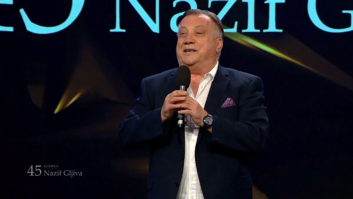 Te večeri Halid je na svoj prepoznatljiv, iskren način rekao da je Nazif Gljiva genije – i to na poseban način