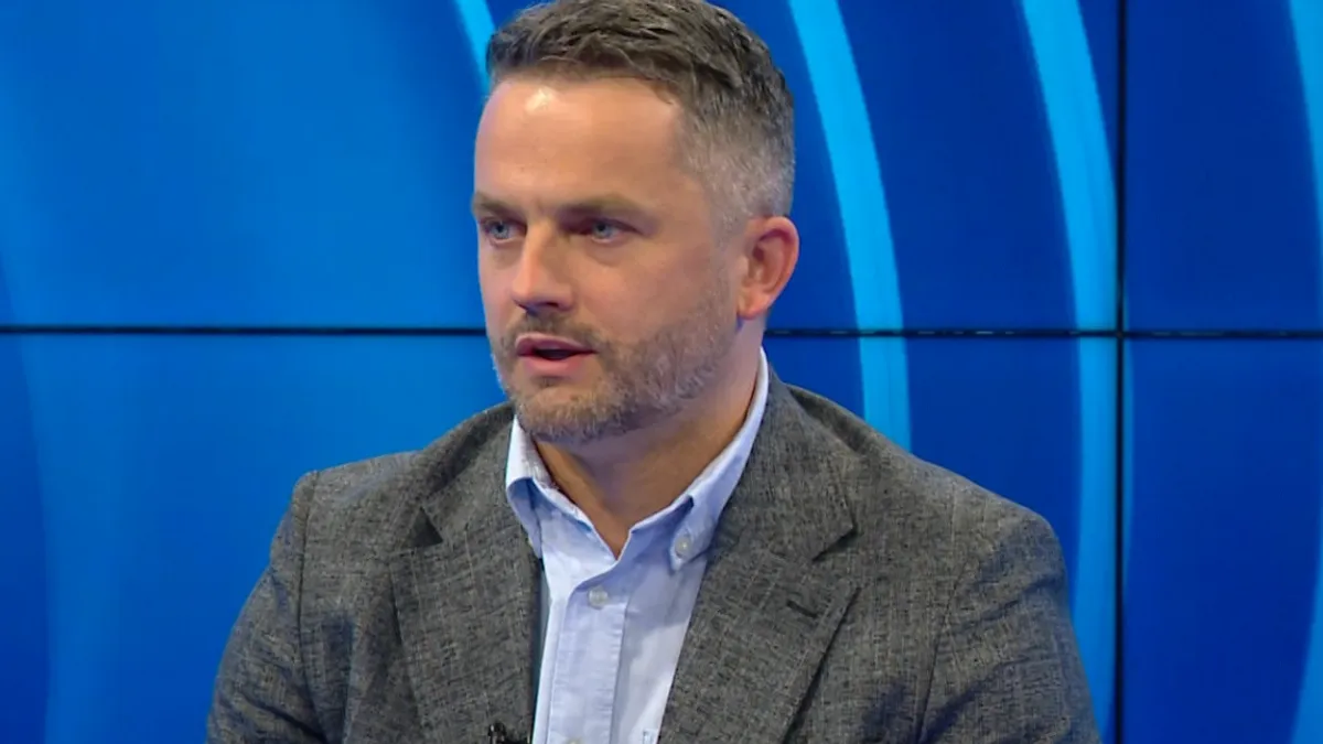 Centar za geopolitička istraživanja "Geopol" sinoć je u Sarajevu promovisao knjigu Emira Veličanina koja tretira Washingtonski sporazum i njegove implikacije po politički život u B