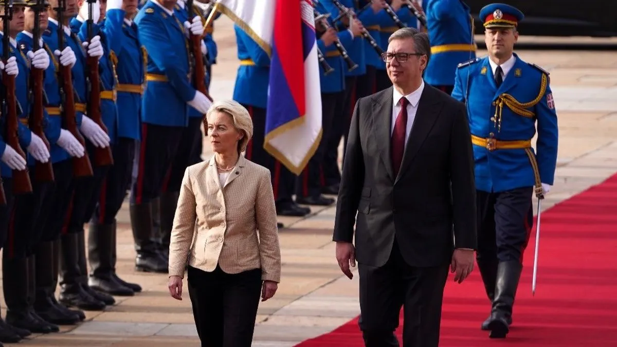 Kako je rekao, izjave da će Srbija do 2025. godine ući u EU davane su u periodu kada su neki drugi ljudi bili na čelu Evropske komisije