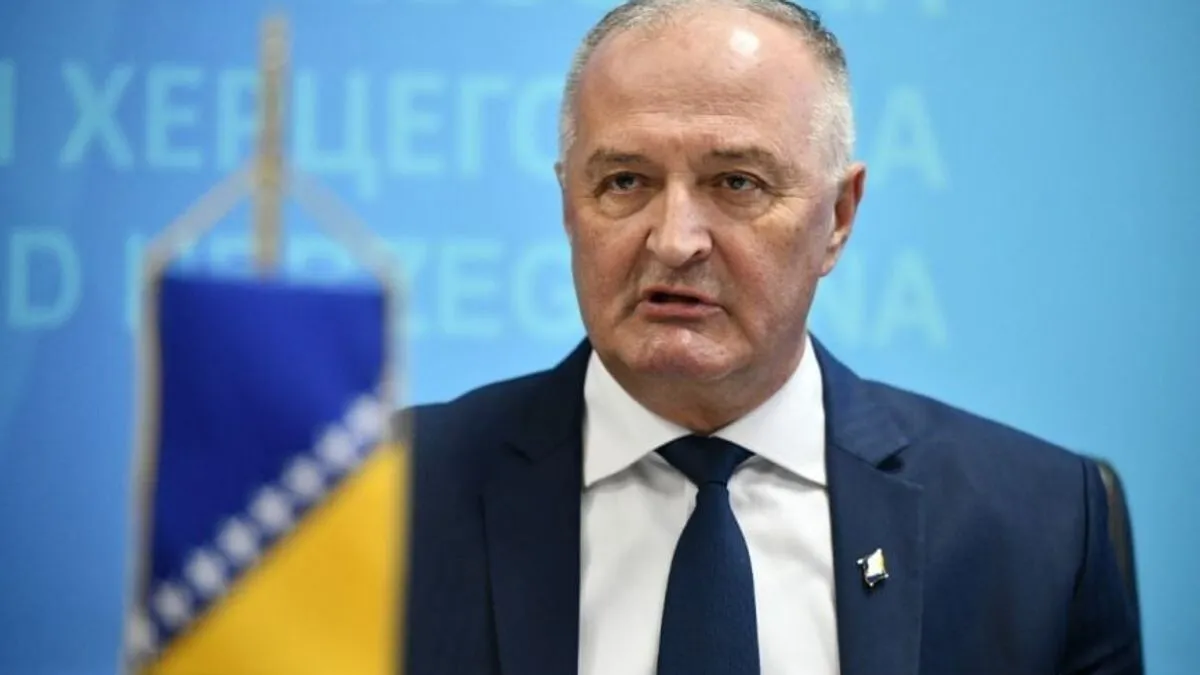 Kako se došlo u ovu situaciju da se pokreće vanredna procedura, ako BiH već ima svog vojnog predstavnika u NATO-u?