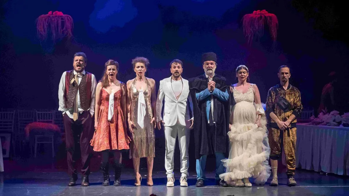 Kad mlada krije tajnu, a mladoženja voli drugu: 'Seljačka opera' večeras u Narodnom pozorištu