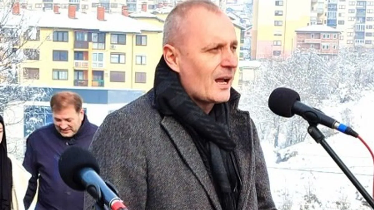 Obilježavanju su pristvovale delegacije Općine Vogošća, predstavnika Udruženja antifašista...