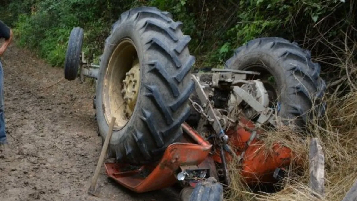 U jednom je trenutku neoprezno prešao na uzbrdicu i pao je na tlo