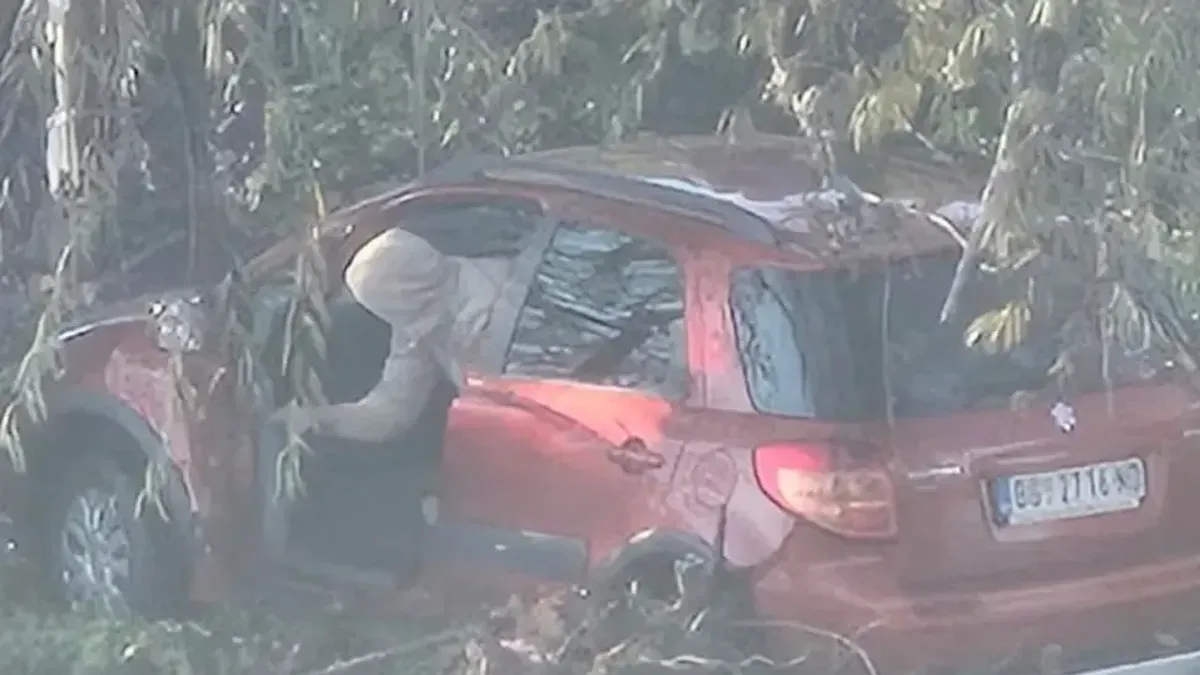 Vozilo je uočeno u vodi nedaleko od obale i restorana "Mlado Jagnje"