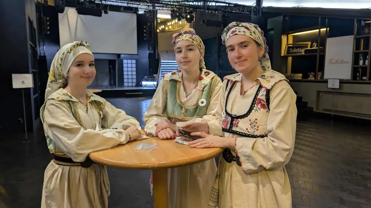 Njihov moto glasi "Jedno smo" jer, kako kažu, vjeruju u zajedništvo, poštovanje i očuvanje kulturnog identiteta Bošnjaka u dijaspori.