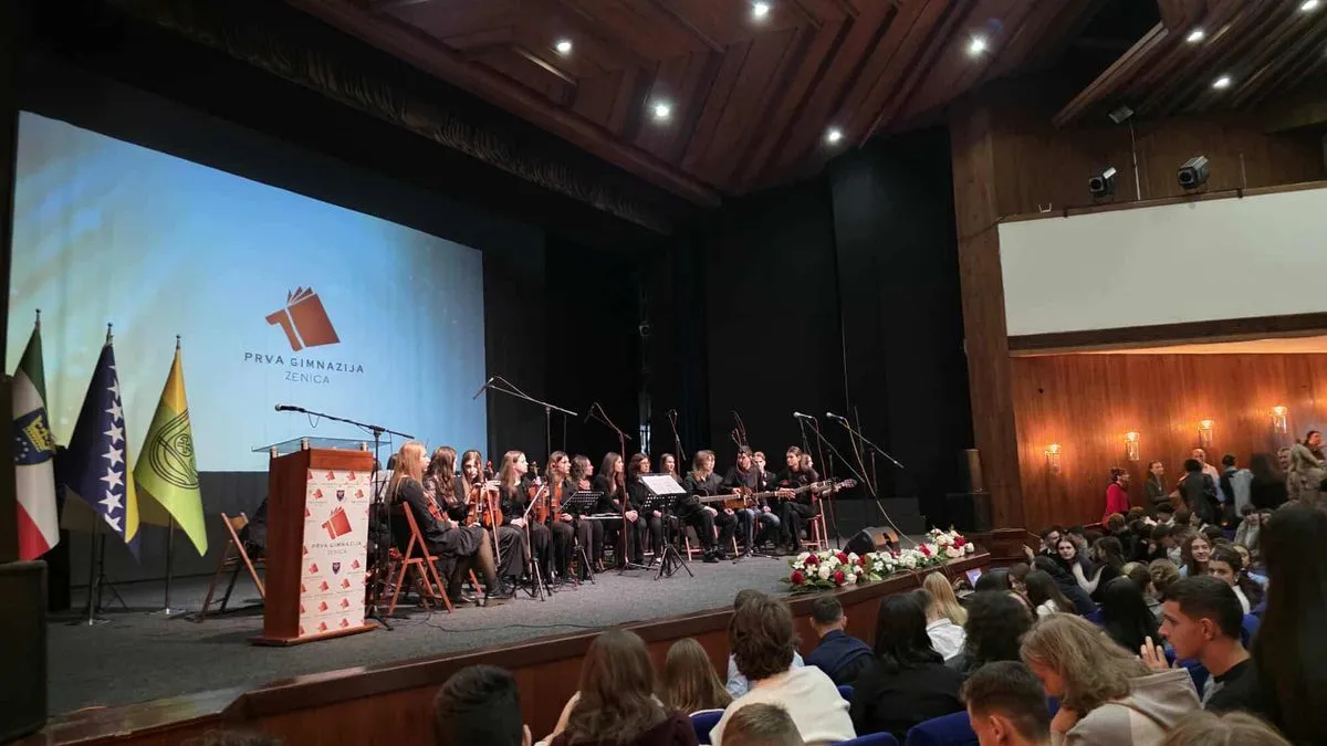 Dr. Pojskić povodom 80 godina Prve gimnazije u Zenici: Temelj znanja, kulture i intelektualni stub