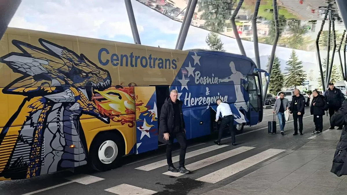 Press konferencija je zakazana u 17:30, a trening u 18:00 sati.