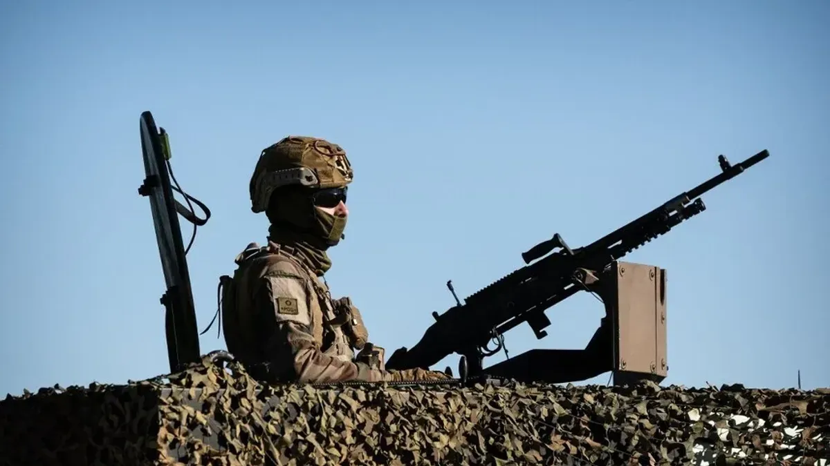 Analitičari upozoravaju da je uvjeravanje javnosti ključno: društvo mora razumjeti da je riječ o zaštiti evropskog načina života