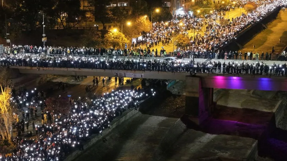 Završen komemorativni skup u Novom Sadu: Vidimo se sutra i svakog drugog dana dok ne bude pravde