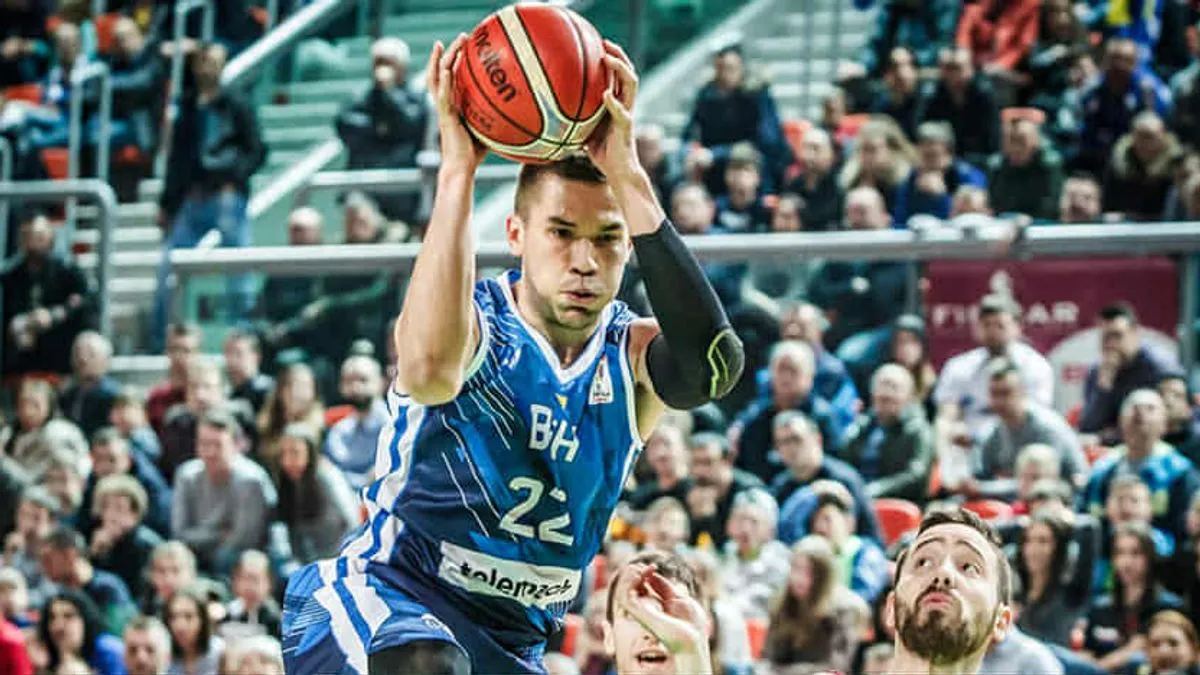 Nakon odlaska Bečiragića, igrač Unicaje ponovo obukao dres Zmajeva