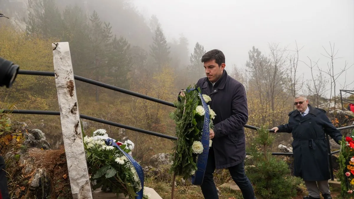 Iz jame na Kazanima nakon rata su, u više ekshumacija, izvađeni posmrtni ostaci 23 žrtve, od kojih je 15 identifikovano