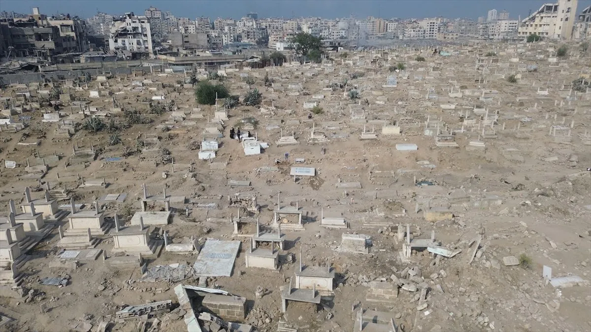 Generacijama je ovo mjesto simboliziralo sjećanje i kontinuitet, danas stanovnici kažu da služi kao oštar podsjetnik na gubitak i razaranje.