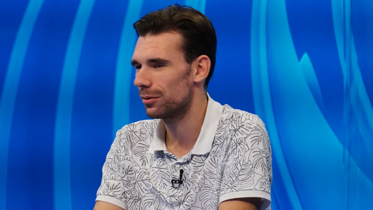 Predstava "Selo moje, ljepše od Pariza" stiže u bosanskohercegovačke gradove nakon premijere koja je održana u Parizu. 