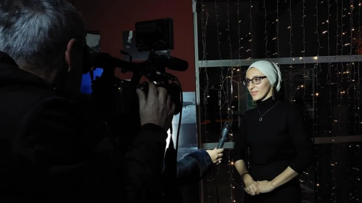 'Podsjetimo se vrijednosti ZAVNOBiH-a i nastojmo ih živjeti u svakodnevici kroz međusobno poštovanje, solidarnost i odgovornu brigu za zajedničko dobro.'