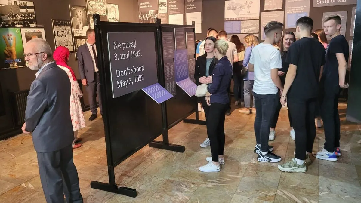 'Podsjetimo se vrijednosti ZAVNOBiH-a i nastojmo ih živjeti u svakodnevici kroz međusobno poštovanje, solidarnost i odgovornu brigu za zajedničko dobro.'