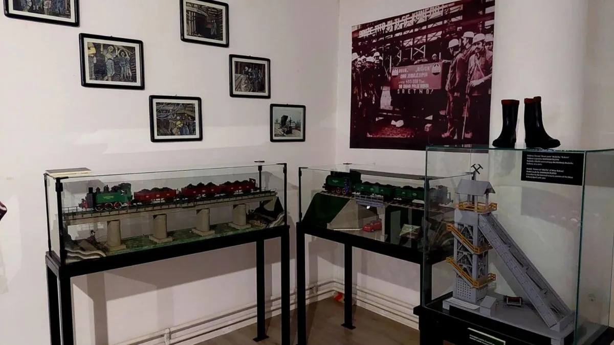 'Podsjetimo se vrijednosti ZAVNOBiH-a i nastojmo ih živjeti u svakodnevici kroz međusobno poštovanje, solidarnost i odgovornu brigu za zajedničko dobro.'