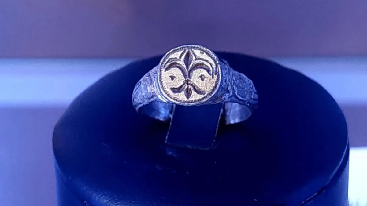 'Podsjetimo se vrijednosti ZAVNOBiH-a i nastojmo ih živjeti u svakodnevici kroz međusobno poštovanje, solidarnost i odgovornu brigu za zajedničko dobro.'